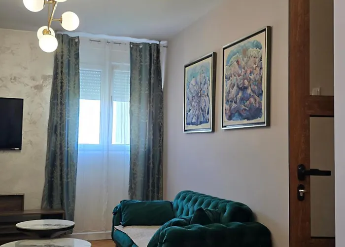 Irina's Peaceful And Comfort Zone, Center Of Апартаменты